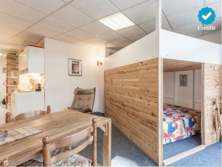 Friendly Budget-Studio 35M2 Paris Montmartre Bagian luar foto